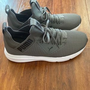 Mens Puma athletic shoes